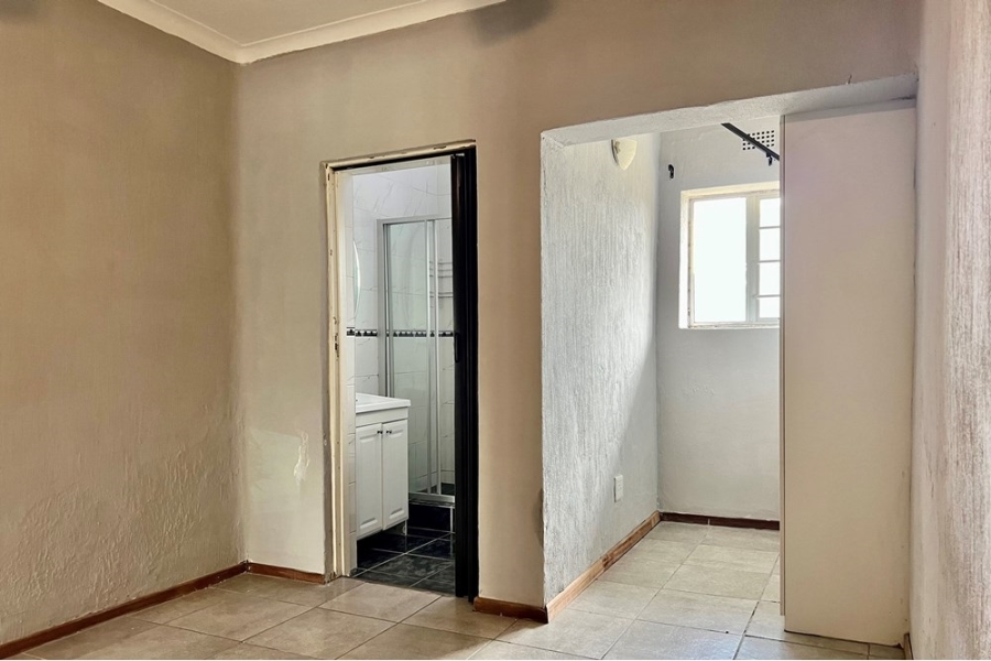 1 Bedroom Property for Sale in Dormehls Drift Western Cape